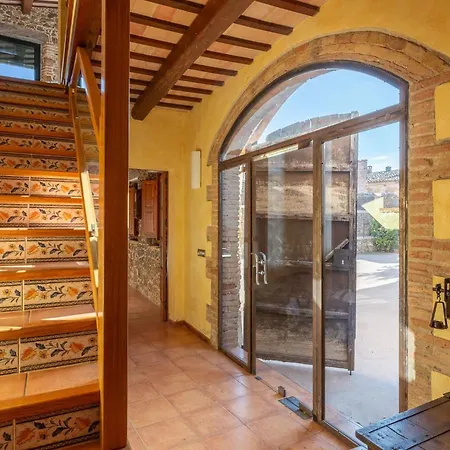 9 Km De L'escala Holiday home La Tallada